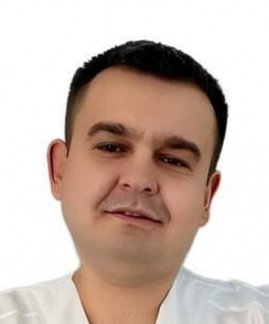 Лесик Роман Владимирович стоматолог